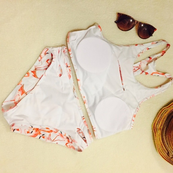 Flamingo Bikini Set - Picture 3 of 3